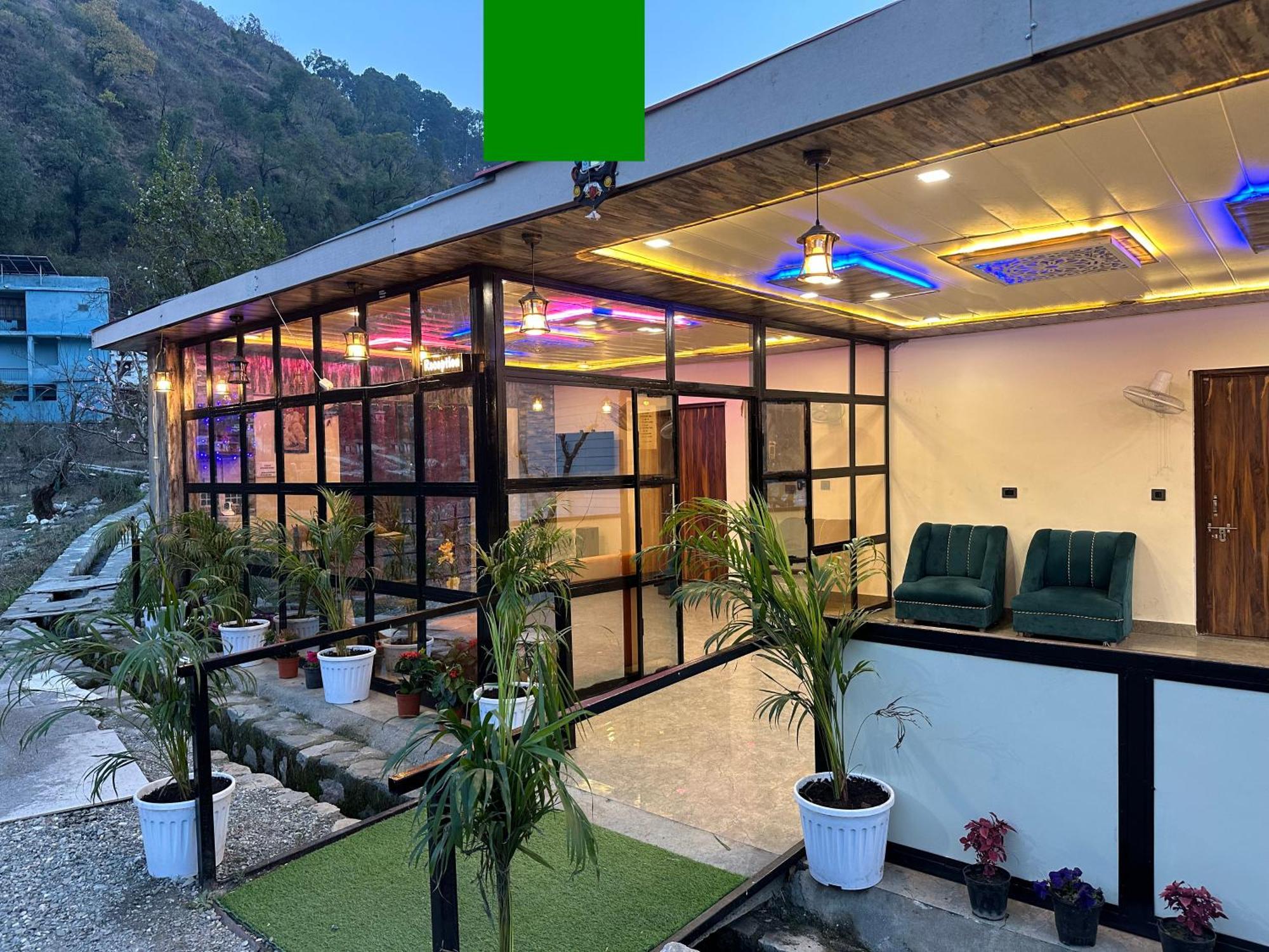 Cabana Riverside Resort - Kainchi Dham Nainital Eksteriør bilde